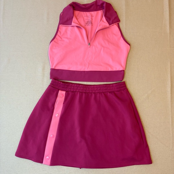 Sincerely Jules - Two-toned Pink and Burgundy Set - Picture 1 of 6